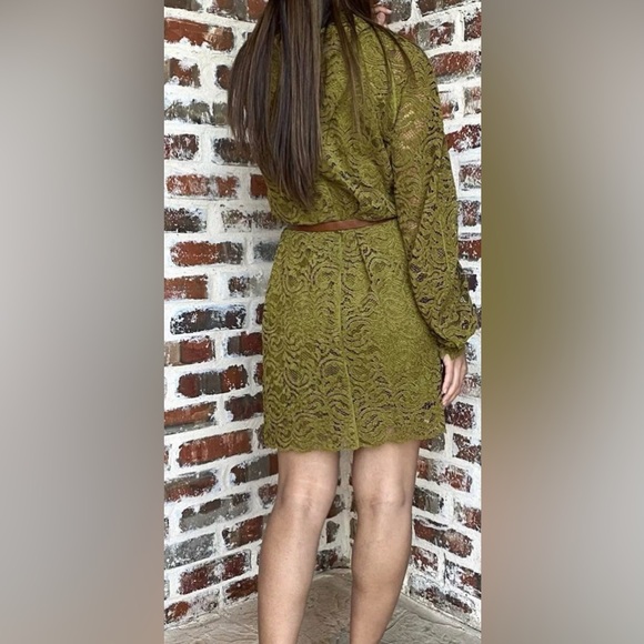 Zara Olive Green Lace Long Sleeve Dress - Picture 2 of 10